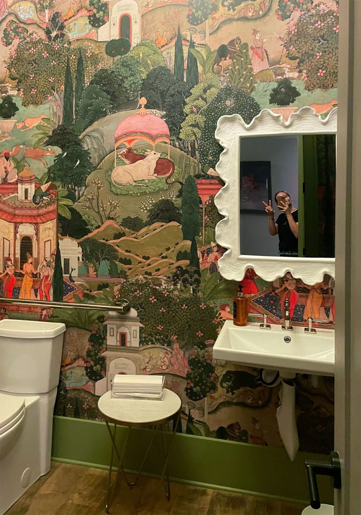 Interior of Palmette Bathroom With Wallpaper